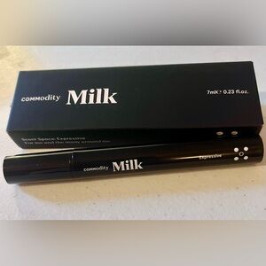 Commodity Milk Parfum Spray Pen in Expressive - 7 ml